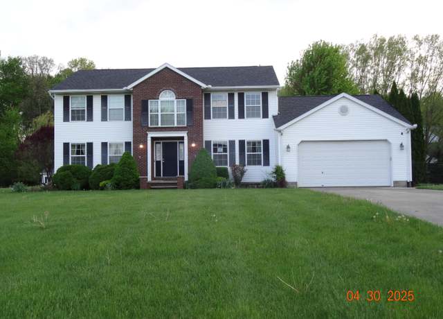 Property at 3101 Windy Ridge Dr, Springfield, OH 45502, 3 beds, 2.5 baths
