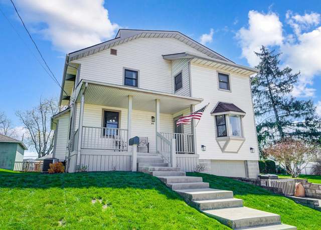 Property at 296 Walnut St, Groveport, OH 43125, 4 beds, 2.5 baths