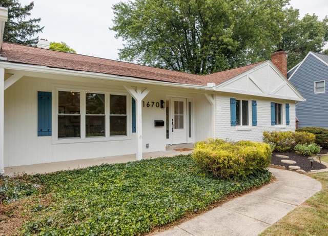 Photo of 1670 Sussex Ct, Columbus, OH 43220