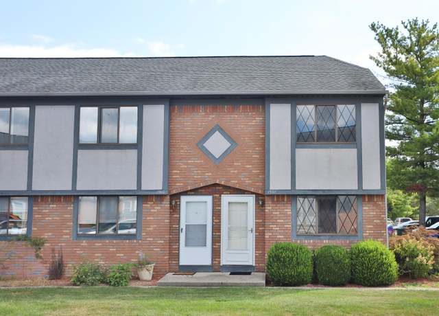 Property at 1938 Slaton Ct, Columbus, OH 43235, 2 beds, 1.5 baths