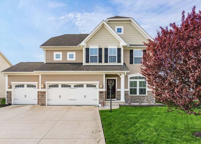 Property at 326 Brets Ln, Lewis Center, OH 43035, 4 beds, 2.5 baths