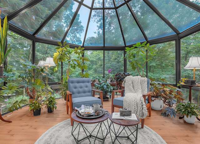 Property at 3400 Mason Rd NW, Canal Winchester, OH 43110, 3 beds, 2.5 baths