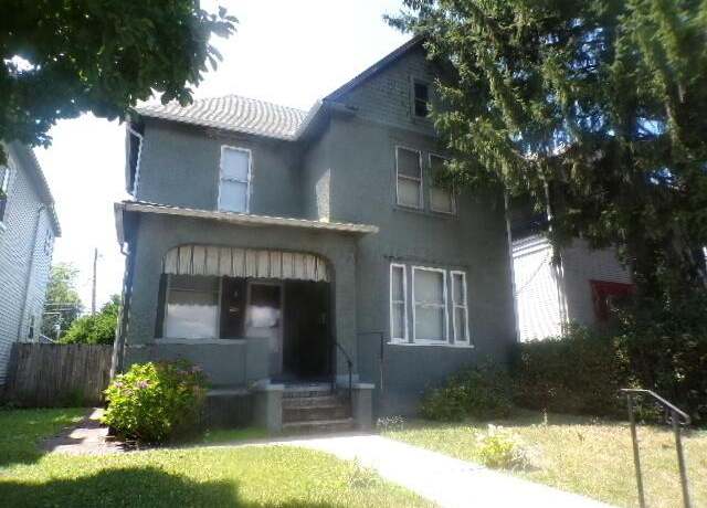 Property at 2343 Indianola Ave, Columbus, OH 43202, 3 beds, 2 baths