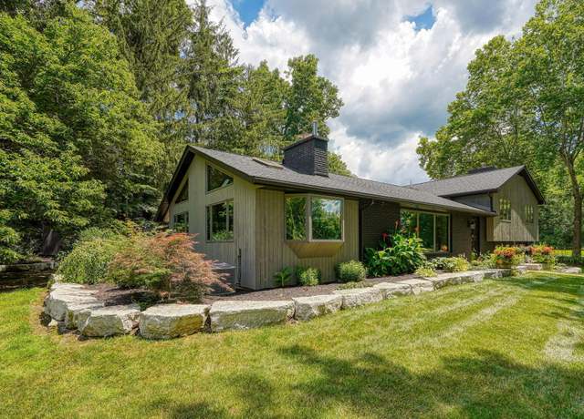 Property at 1300 Dannie Dr, Logan, OH 43138, 3 beds, 3 baths