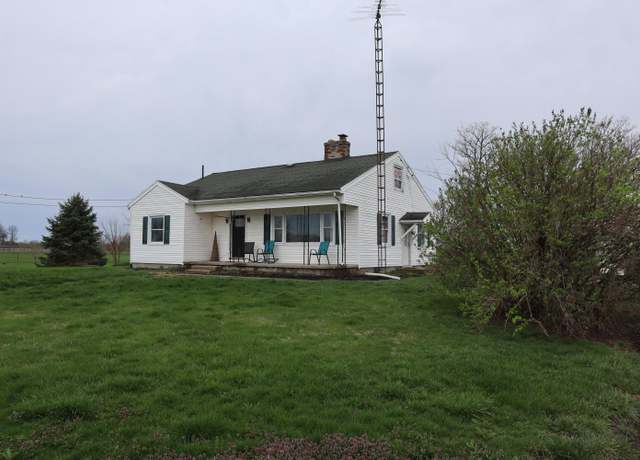 Property at 1052 Bogus Rd SE, Washington Court House, OH 43160, 4 beds, 1.5 baths