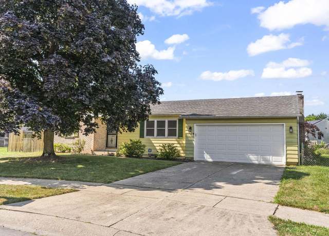 Property at 1863 Willow Run Rd, Grove City, OH 43123, 3 beds, 2 baths