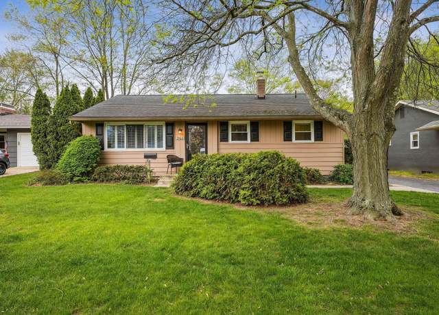 Property at 361 E Stafford Ave, Columbus, OH 43085, 3 beds, 2 baths