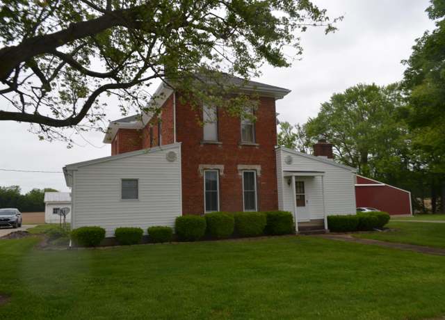 Property at 5810 Bickel Church Rd NW, Pickerington, OH 43147, 4 beds, 2 baths