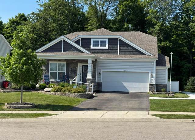 Property at 12644 Prairie View Dr NW, Pickerington, OH 43147, 4 beds, 3 baths