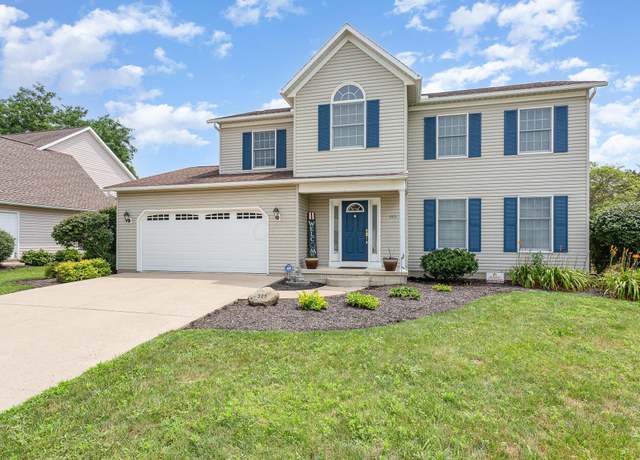 Property at 325 Chatham Rd, Circleville, OH 43113, 4 beds, 2.5 baths
