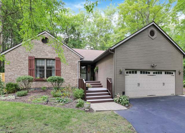 Property at 292 Citation Dr SW, Pataskala, OH 43062, 3 beds, 2 baths