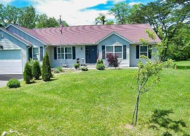 Property at 228 Jones Ave SW, Pataskala, OH 43062, 7 beds, 4 baths