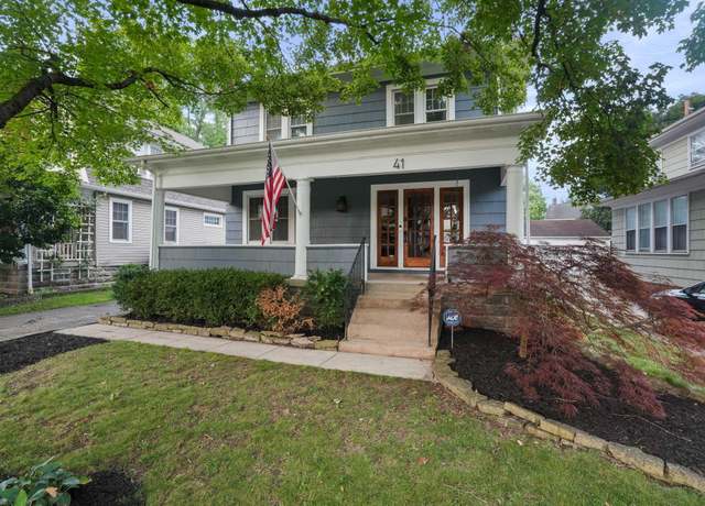 Property at 41 Northmoor Pl, Columbus, OH 43214, 3 beds, 2.5 baths
