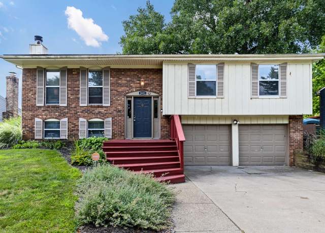 Property at 2021 Smoky View Blvd, Powell, OH 43065, 4 beds, 3 baths
