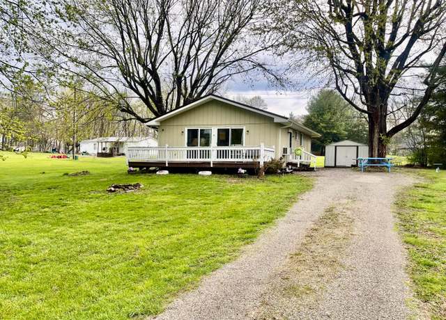 Property at 11415 Highland Hills Dr, Hillsboro, OH 45133, 2 beds, 1 bath