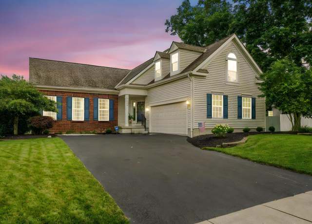 Property at 490 Morning Star Dr, Marysville, OH 43040, 3 beds, 2 baths
