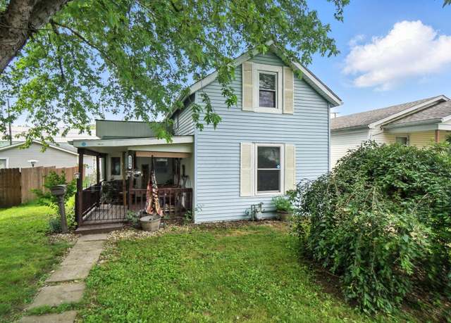 Property at 1106 E Walnut St, Lancaster, OH 43130, 3 beds, 1.5 baths