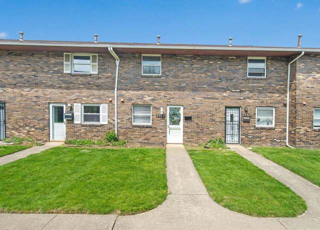 Property at 2345 N Woodbrook Cir N #100, Columbus, OH 43223, 2 beds, 1.5 baths
