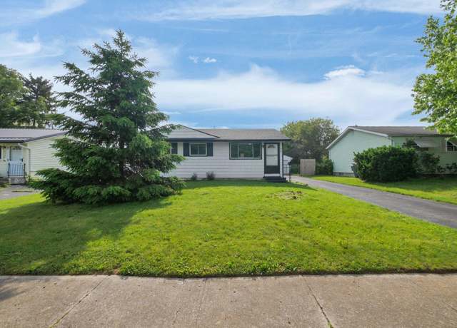 Property at 4702 Edinburgh Ln, Columbus, OH 43229, 3 beds, 2 baths
