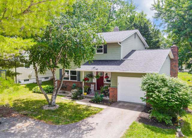 Property at 2269 Fishinger Rd, Upper Arlington, OH 43221, 4 beds, 2.5 baths