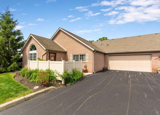 Property at 4075 Chennin Dr, Columbus, OH 43230, 3 beds, 2 baths