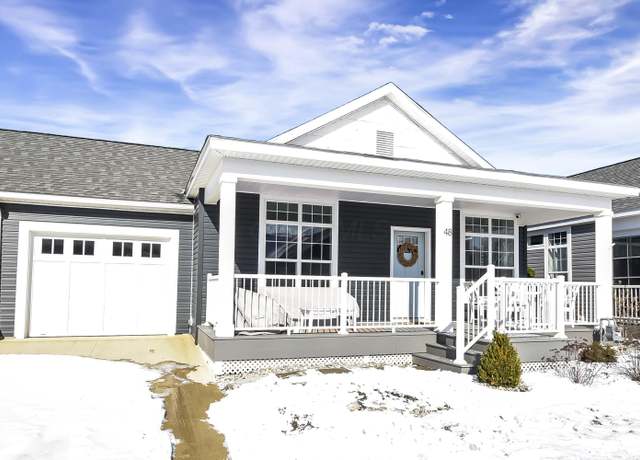 Property at 10850 E Bayshore Rd Unit Marina 48, Marblehead, OH 43440, 3 beds, 2 baths