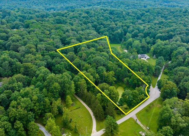 Property at 661 Welsh Ln NE, Granville, OH 43023
