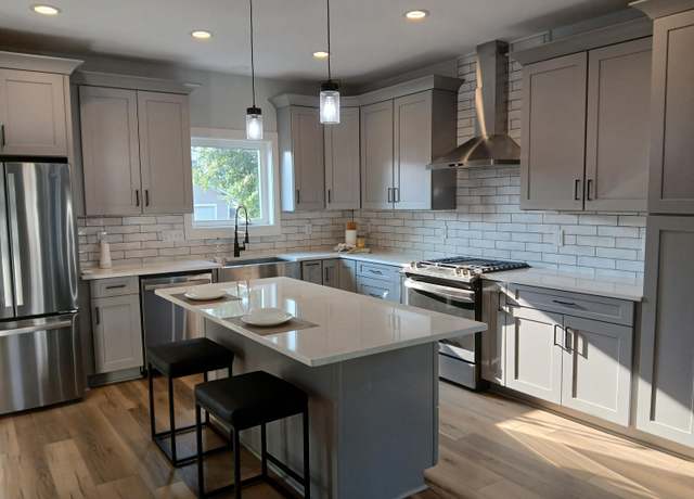 Property at 166 Miami Ave, Columbus, OH 43203, 4 beds, 3.5 baths