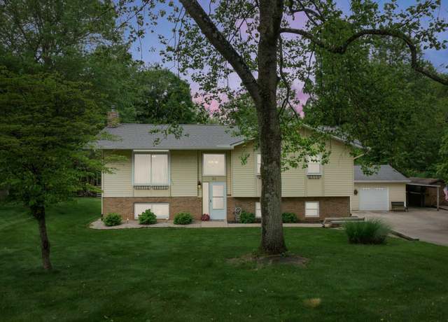 Property at 51 Horseshoe Ct, Granville, OH 43023, 4 beds, 2 baths