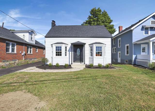 Photo of 466 S State St, Westerville, OH 43081