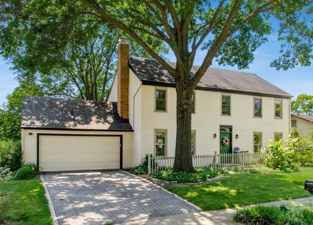 Property at 1133 Rockport Ln, Columbus, OH 43235, 4 beds, 2.5 baths
