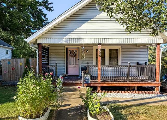 Property at 826 W Main St, Hillsboro, OH 45133, 3 beds, 1 bath