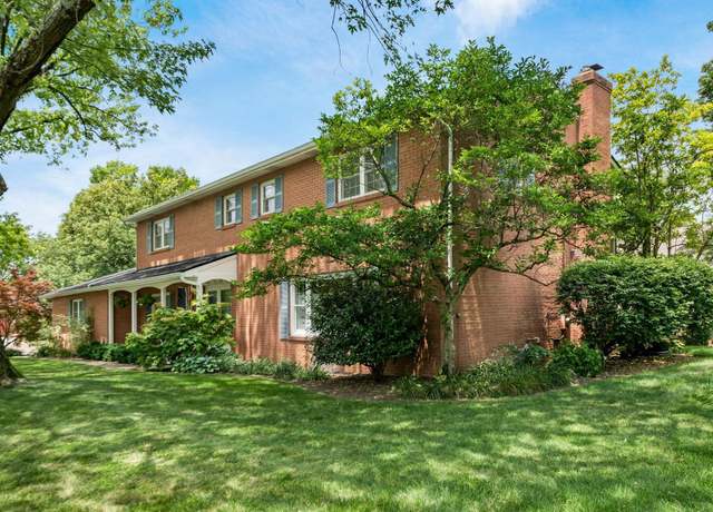 Photo of 1960 Hythe Rd, Columbus, OH 43220
