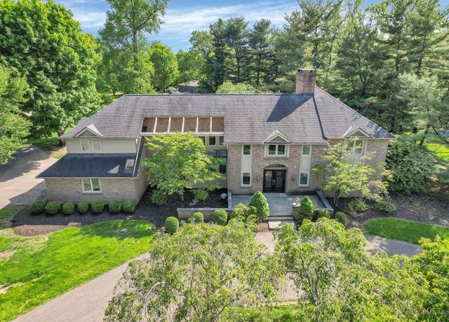 Property at 20 Waterford Ct, Granville, OH 43023, 4 beds, 3.5 baths