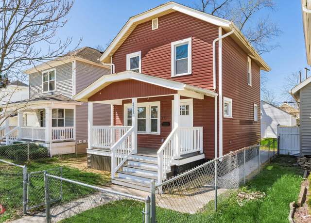 Property at 271 S Terrace Ave, Columbus, OH 43204, 2 beds, 1.5 baths