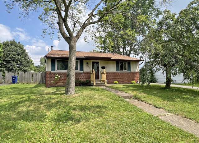Property at 1444 Chesterton Sq N, Columbus, OH 43229, 3 beds, 2 baths
