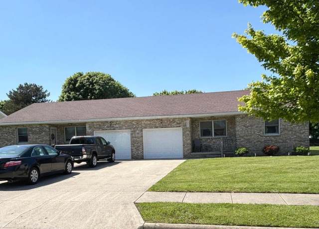 Property at 1970 Beacon St, Washington Court House, OH 43160, 8 beds
