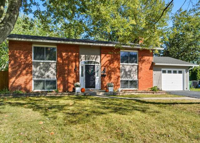 Property at 704 Grove St, Marysville, OH 43040, 4 beds, 2 baths