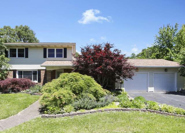 Property at 170 Ginder Rd NE, Lancaster, OH 43130, 3 beds, 2.5 baths