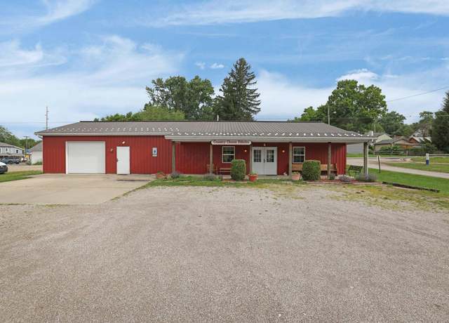 Property at 14 E South St, Jeromesville, OH 44840, 0.5 baths