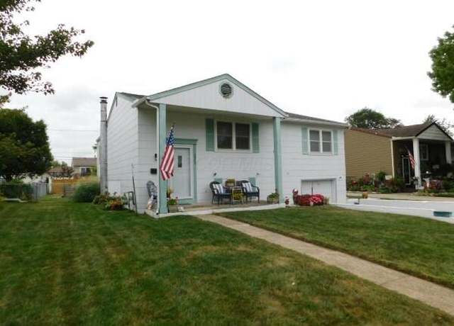 Property at 3940 Hillman Rd W, Columbus, OH 43207, 3 beds, 1.5 baths