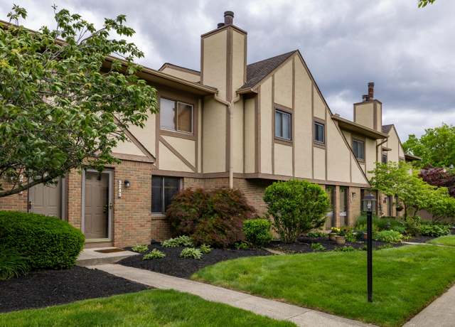 Property at 3243 Brookview Way #68, Columbus, OH 43221, 2 beds, 1.5 baths