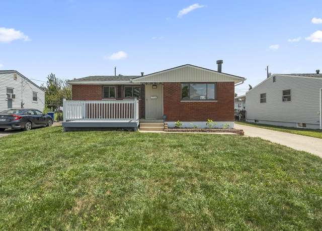 Property at 776 Harwood Dr, Columbus, OH 43228, 3 beds, 2 baths