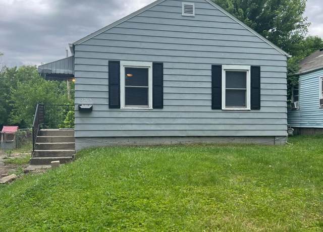 Property at 2769 Mcguffey Rd, Columbus, OH 43211, 2 beds, 1 bath