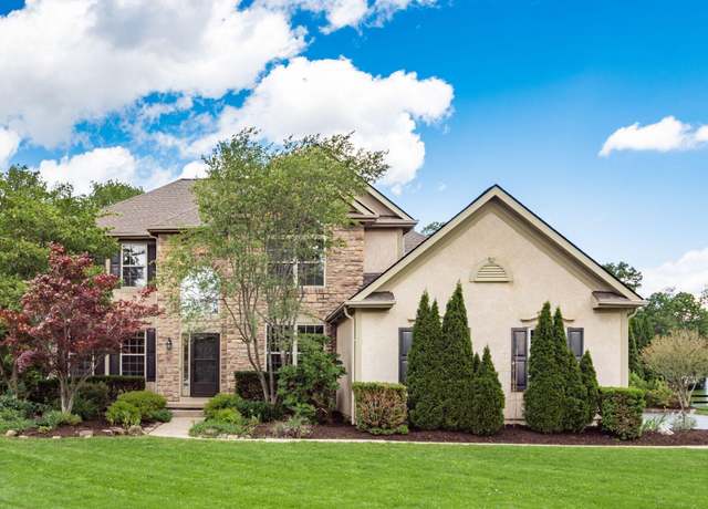 Property at 3308 Vinton Park Pl, Hilliard, OH 43026, 4 beds, 3 baths