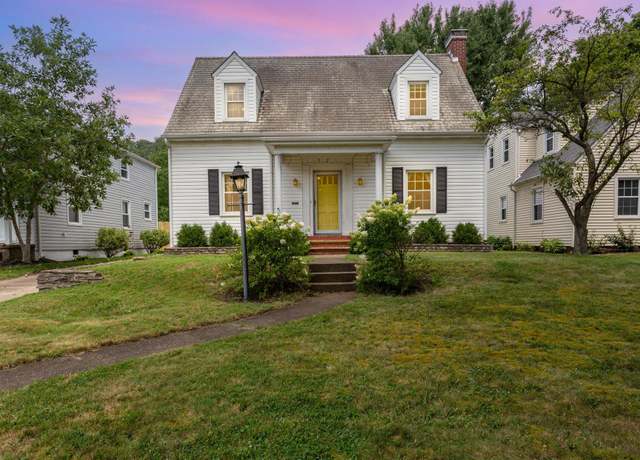 Property at 521 E Allen St, Lancaster, OH 43130, 4 beds, 2 baths