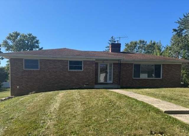 Property at 625 W 3rd St, Marysville, OH 43040, 3 beds, 3 baths