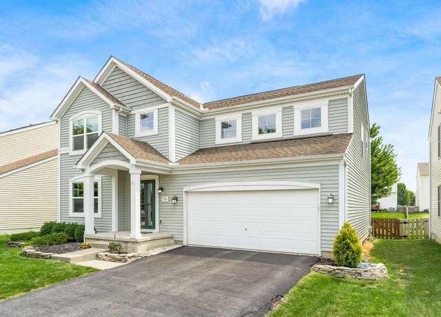 Property at 776 Bent Oak Dr, Blacklick, OH 43004, 4 beds, 2.5 baths