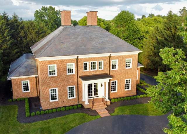 Property at 4945 Yantis Dr, New Albany, OH 43054, 6 beds, 6.5 baths