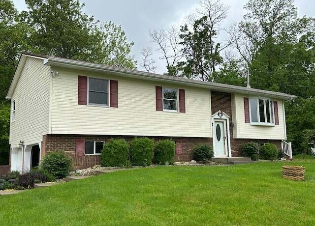 Property at 50 Stagecoach Rd, Chillicothe, OH 45601, 3 beds, 2 baths